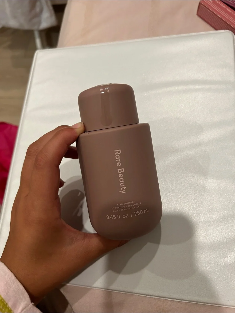 Rare Beauty Hydrating Body Lotion